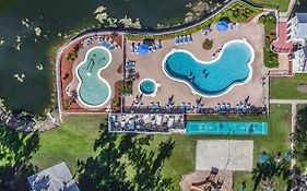 Barefoot Inn y Suites